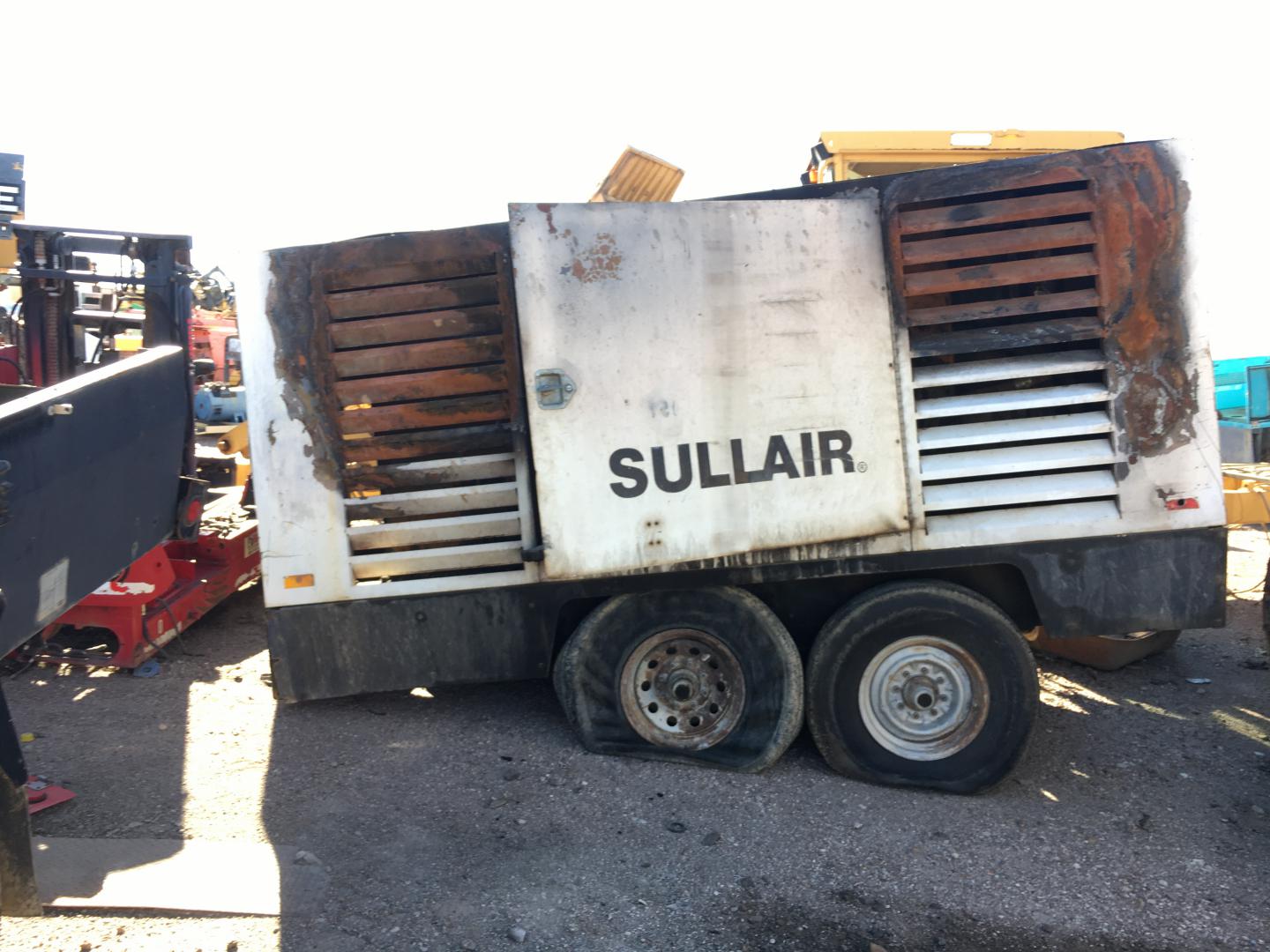 ./imagenes/INVOICE/2019/17280/COMPRESOR SULLAIR 750HAFDTQ (1).JPG